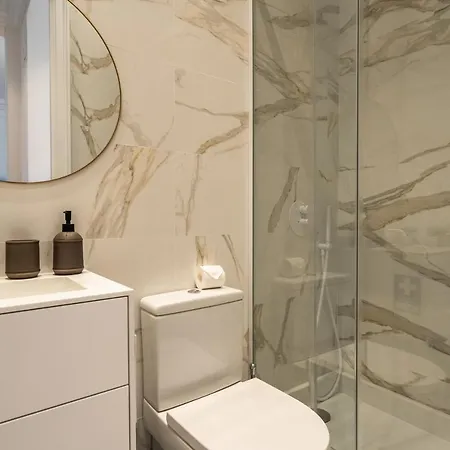 Akicity Campolide Selected Lisboa