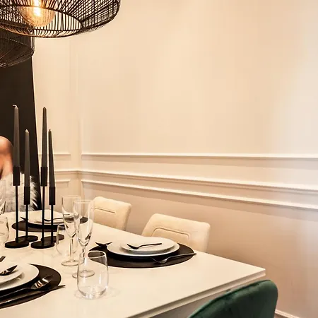 Akicity Campolide Selected 公寓