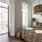 Akicity Campolide Selected Lisboa